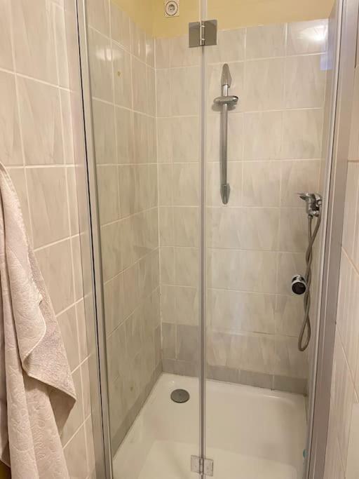Einzimmerwohnung + Dusche Und Wc Berlin Exterior photo